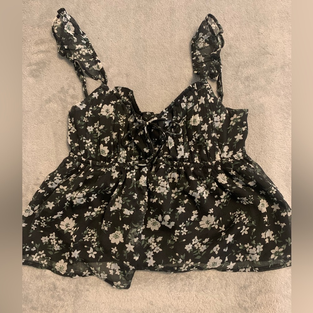 Floral Black and White Women's Top